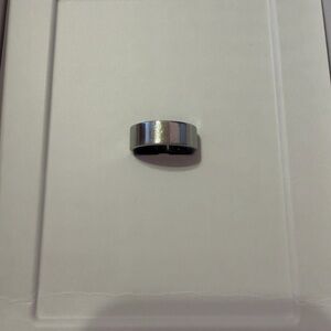 Elegant Silver Band Ring